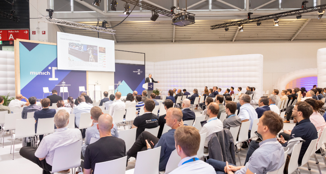 Innovative international impetus: most visited automatica ever– Messe Muenchen Shanghai